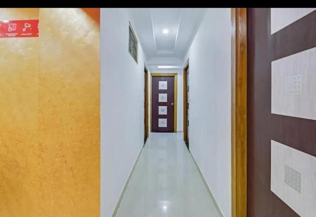 Hotel Anjali Palace Ahmedabad Exterior photo